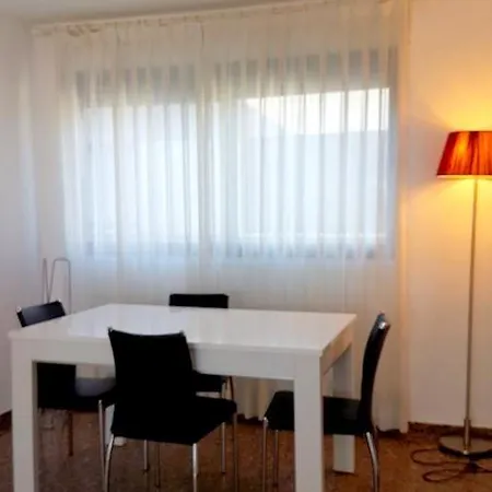 Apartmán Llometes Atico 50 *